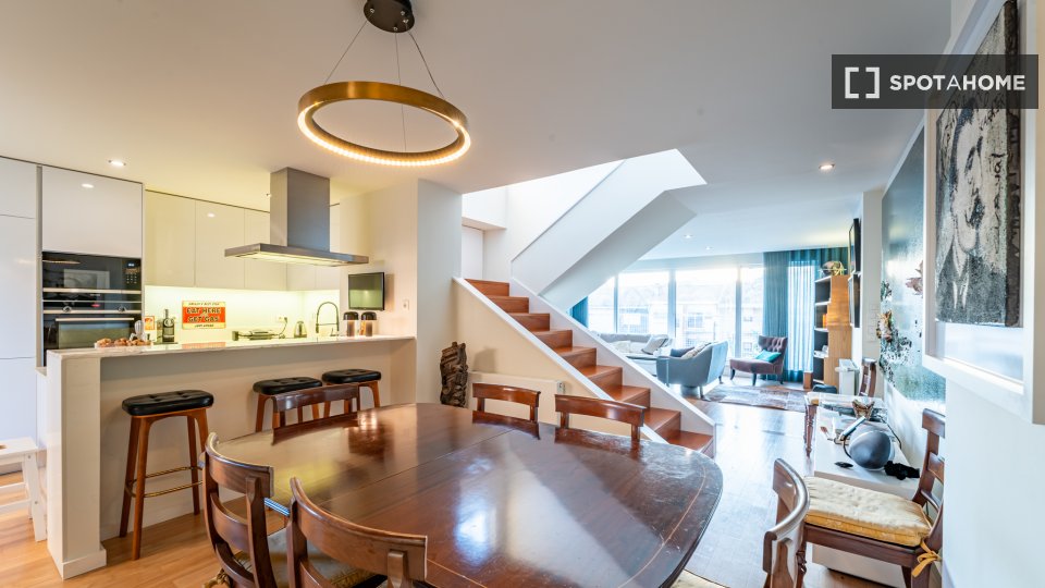 Apartment Porto, 3 beds, 202m² — photo 12