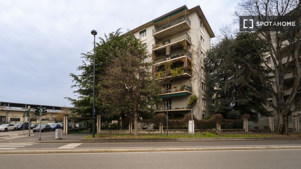 Apartment Milan, 4 beds, 184m² — photo 11