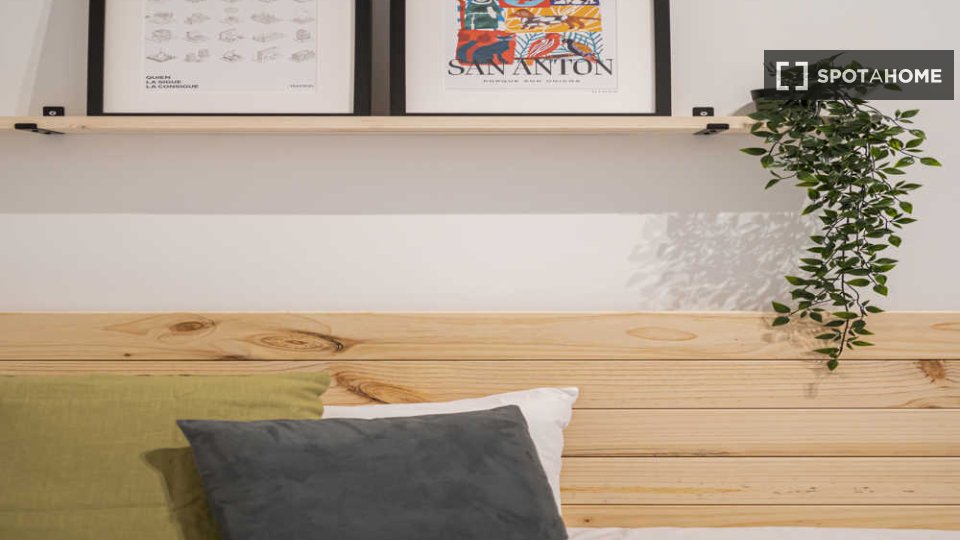 Double room Madrid, 6 beds — photo 41