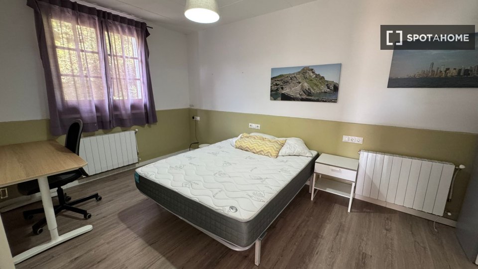 Double room Barcelona, 6 beds, 227m² — photo 34