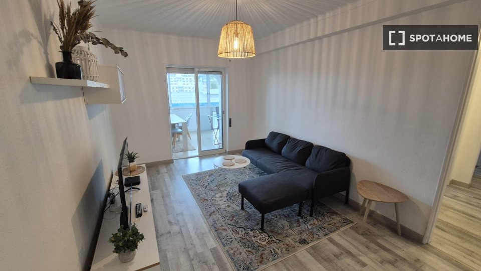 Apartment Lisbon, 3 beds, 89m² — photo 7