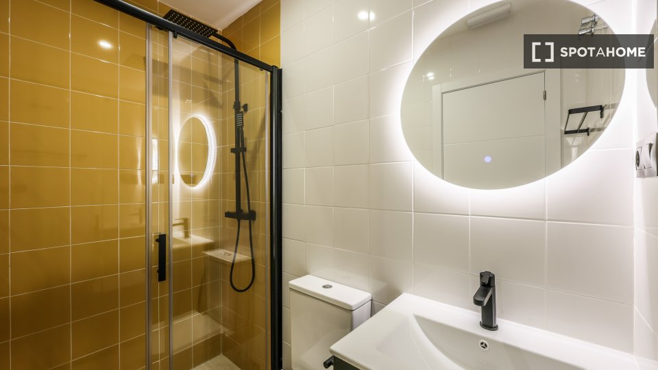 Apartment Madrid, 5 beds — photo 6