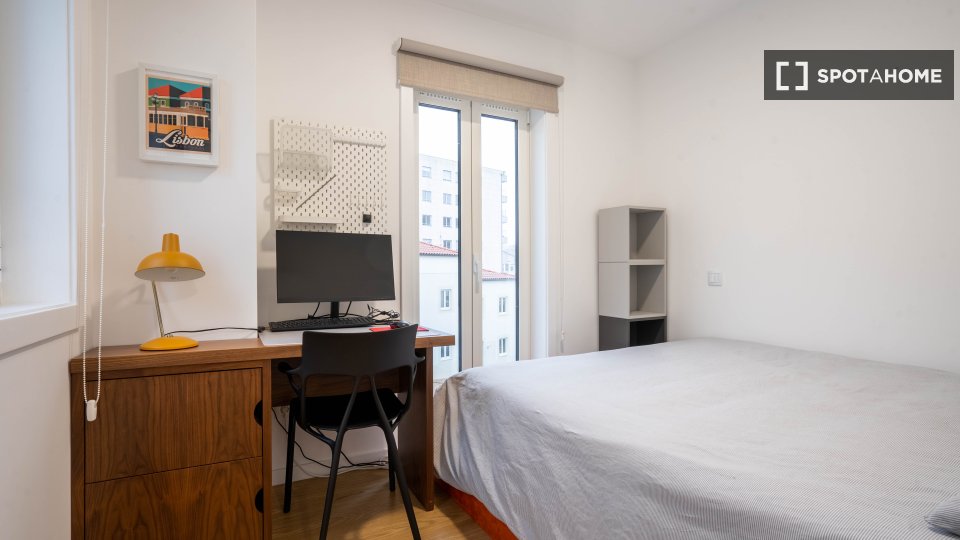 Apartment Porto, 2 beds, 60m² — photo 15