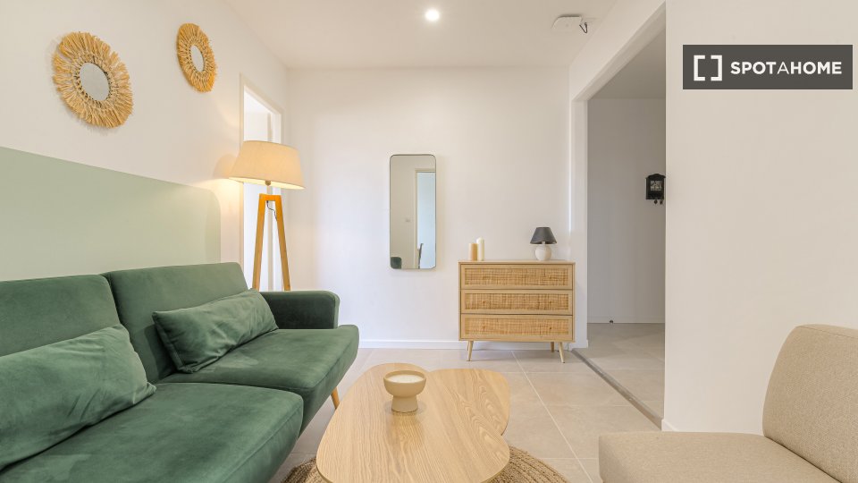 Double room Lyon, 4 beds, 84m² — photo 2