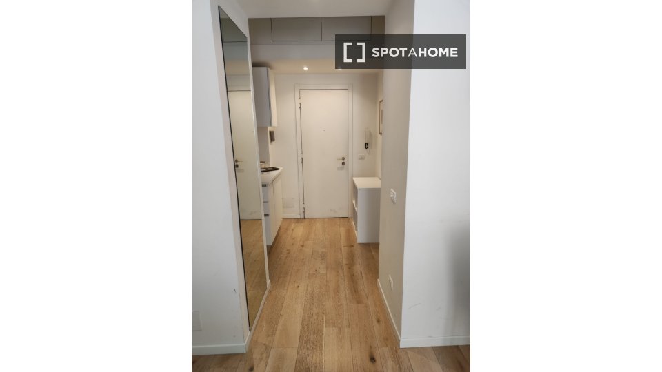 Appartamento Milano, 1 camera, 60m² — foto 9