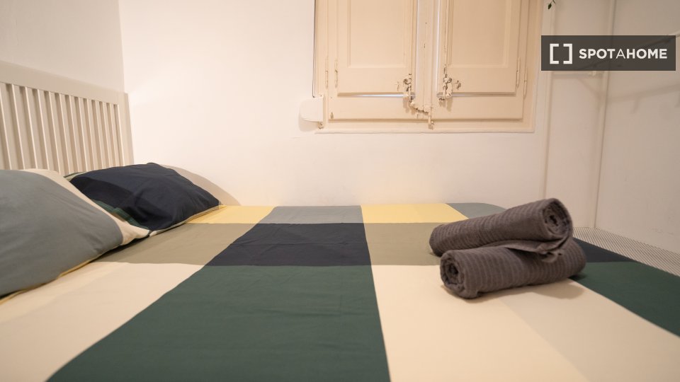 Habitación doble Barcelona, 5 habitaciones — foto 9