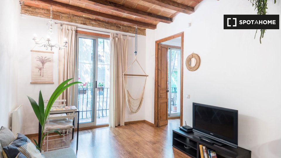 Apartment Barcelona, 2 beds, 60m² — photo 8