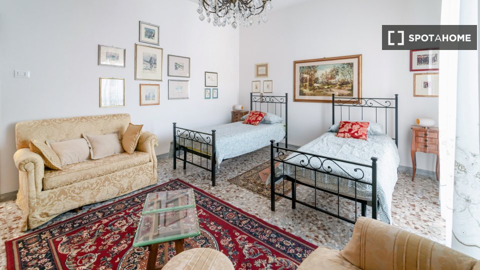 Apartment Bologna, 2 beds, 93m² — photo 12