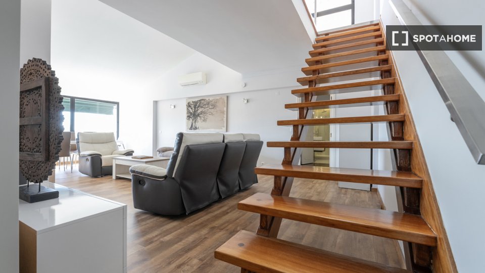 Apartment Lisbon, 4 beds, 280m² — photo 9