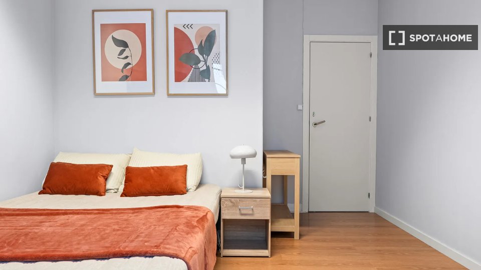 Double room Lisbon, 10 beds — photo 11