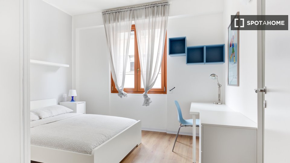 Double room Milan, 10 beds, 241m² — photo 11