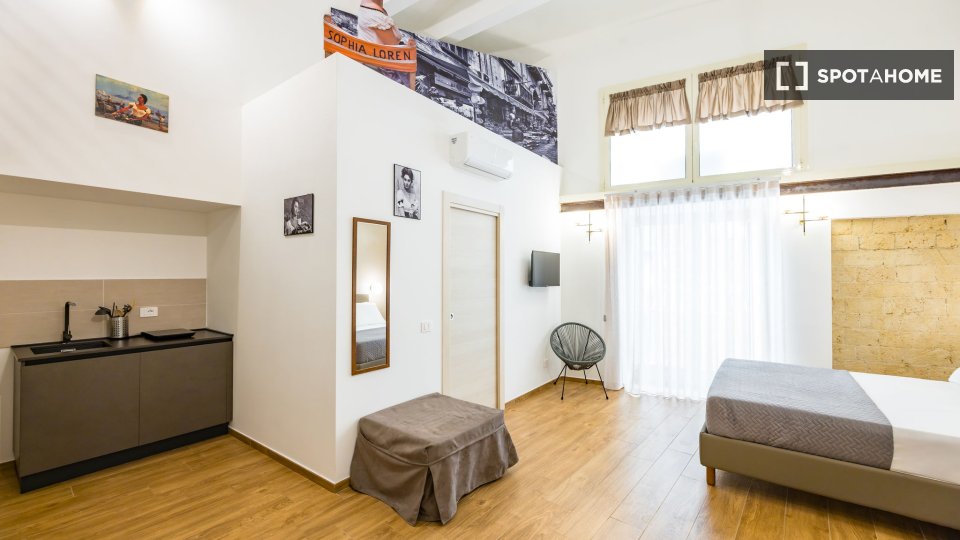 Apartment Naples, 1 bed, 45m² — photo 3