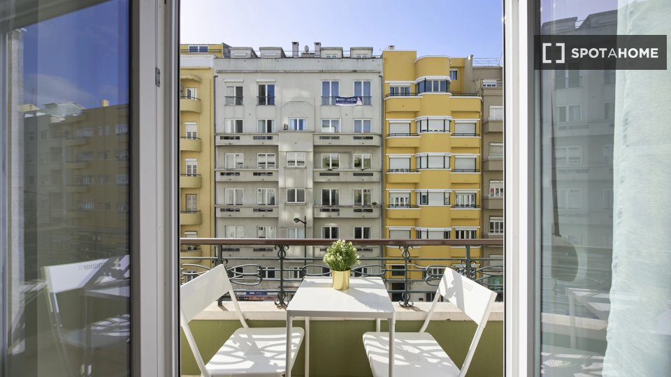 Double room Lisbon, 7 beds — photo 4