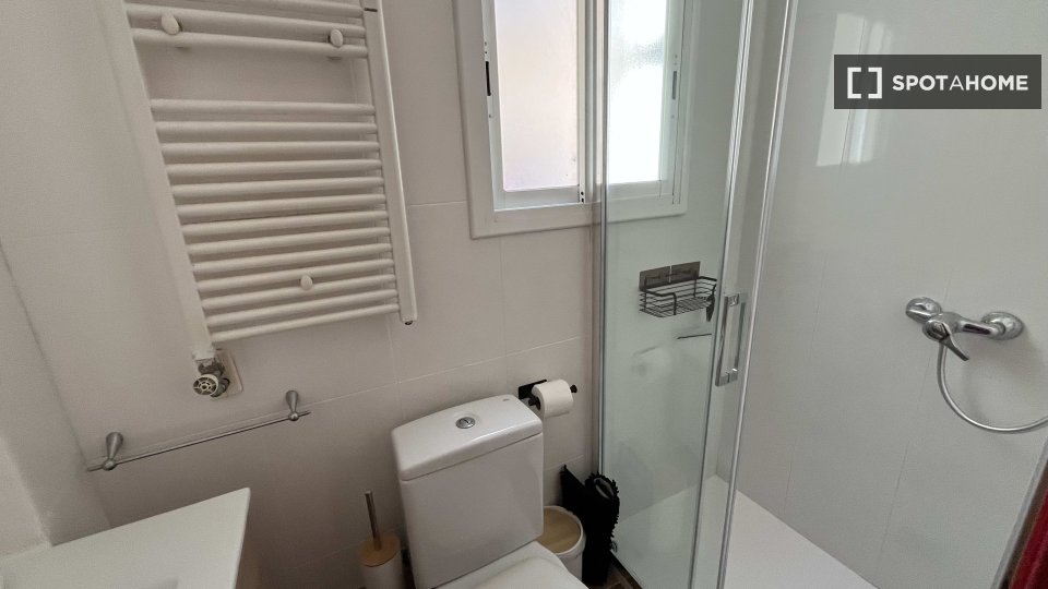 Apartment mono Barcelona, 37m² — photo 3