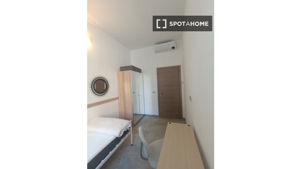 Double room Milan, 4 beds, 120m² — photo 14