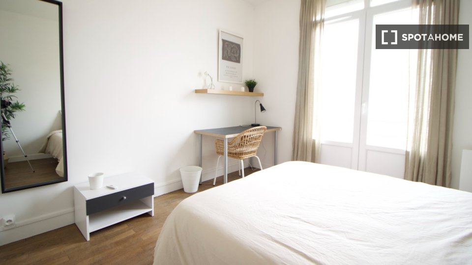 Double room Paris, 5 beds — photo 11