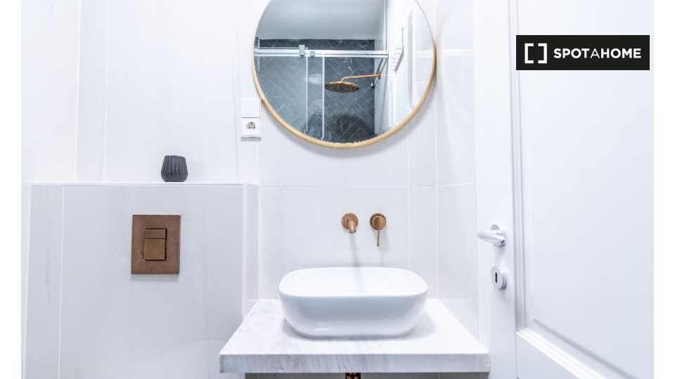 Apartment Berlin, 2 beds, 65m² — photo 18