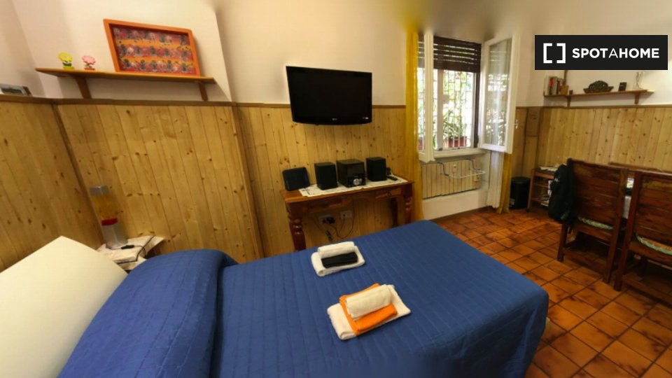 Apartment mono Rome — photo 1
