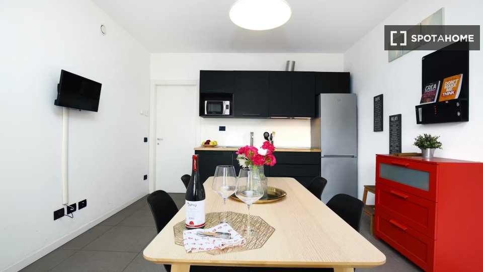 Double room Milan, 5 beds — photo 39