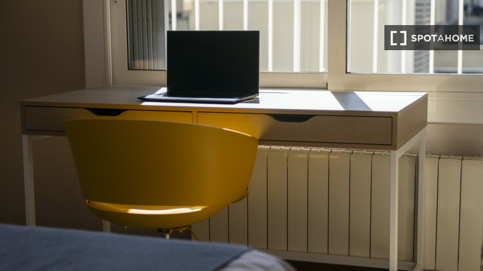 Double room Barcelona, 5 beds, 100m² — photo 11