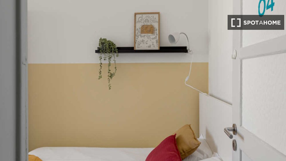 Double room Lisbon, 7 beds — photo 54