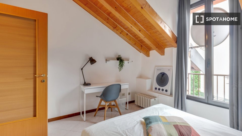 Double room Milan, 2 beds, 70m² — photo 16