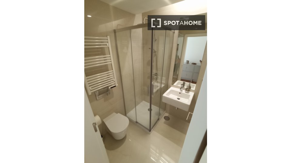 Apartment Porto, 2 beds, 75m² — photo 3