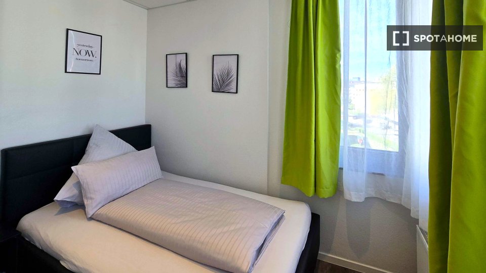 Apartment Frankfurt, 1 bed, 24m² — photo 3