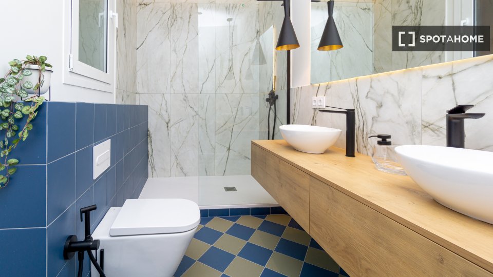 Apartment Barcelona, 4 beds, 135m² — photo 18