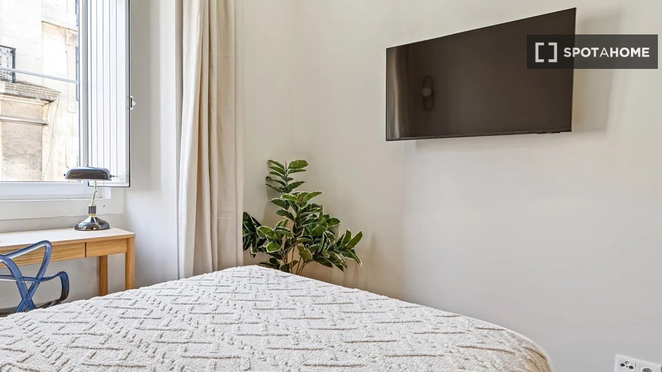 Double room Lisbon, 6 beds — photo 2