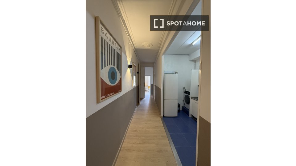 Double room Barcelona, 7 beds, 180m² — photo 18