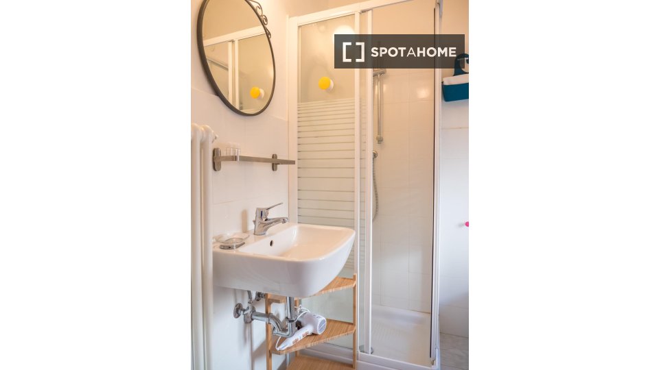Apartment Milan, 1 bed, 40m² — photo 2