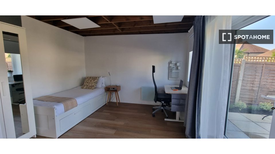 Apartment mono London — photo 15