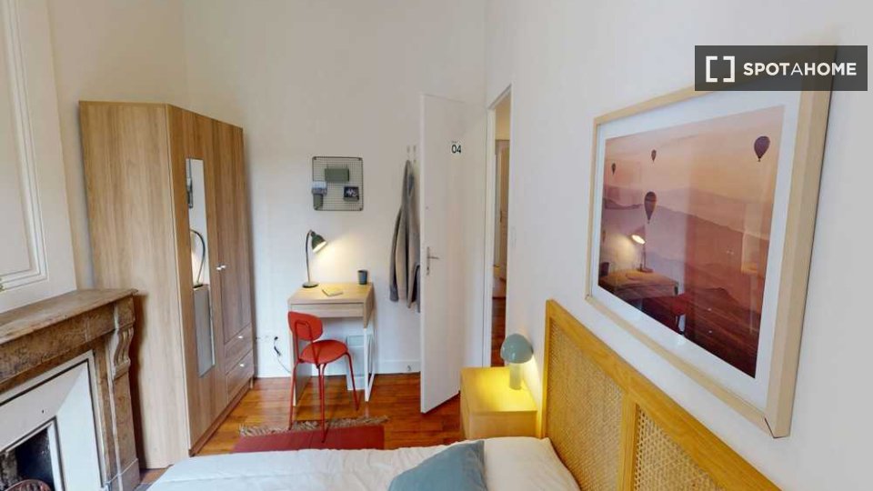 Double room Lyon, 4 beds, 80m² — photo 2