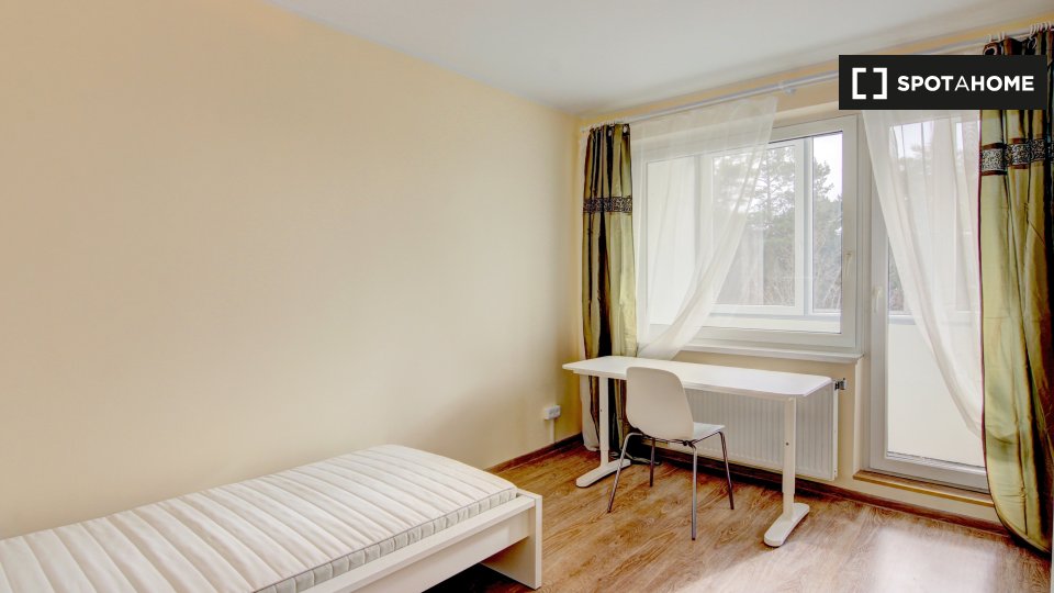 Double room Vilnius, 5 beds, 77m² — photo 14