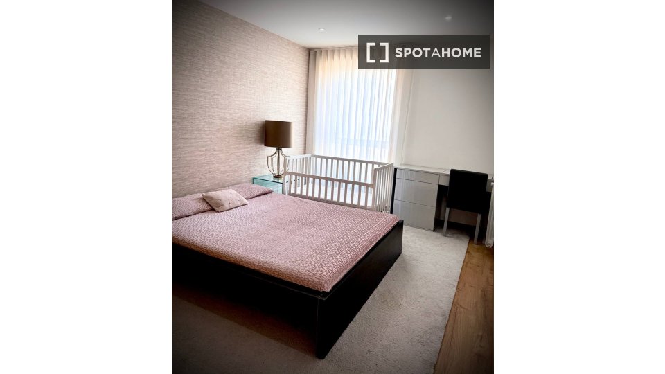 Double room Porto, 2 beds, 125m² — photo 2