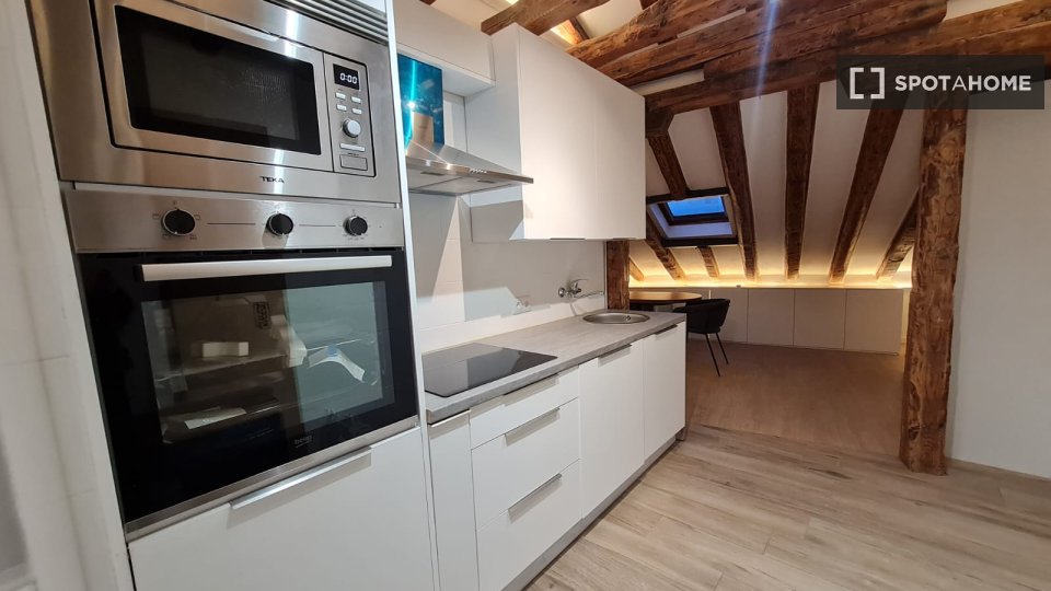 Apartment mono Madrid, 78m² — photo 5