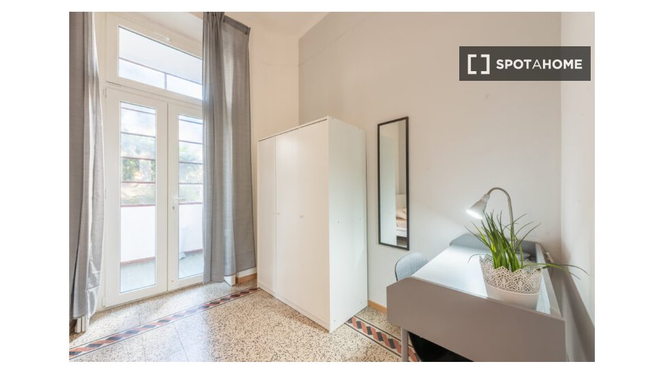 Double room Milan, 5 beds — photo 9