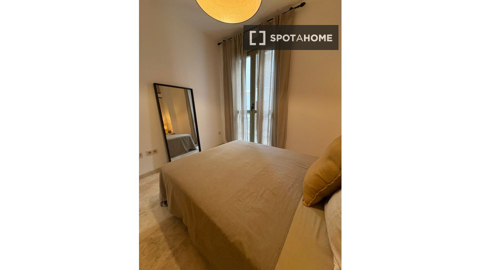 Apartment Malaga, 2 beds — photo 16