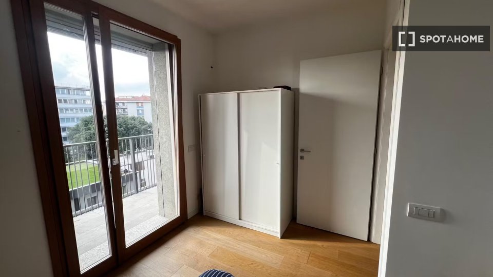 Double room Milan, 2 beds, 120m² — photo 2