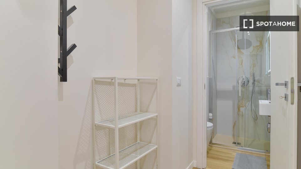 Double room Turin, 4 beds, 100m² — photo 17