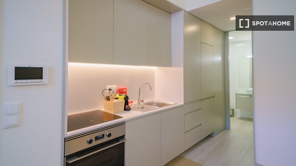 Apartment Porto, 1 bed, 36m² — photo 12