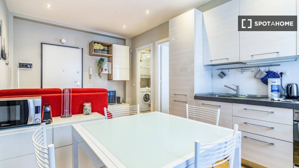 Apartment Milan, 1 bed — photo 11