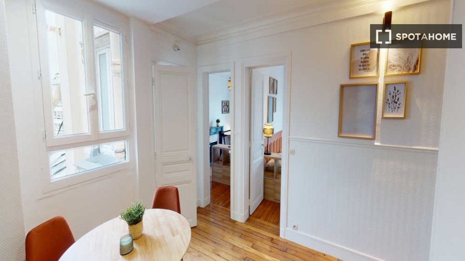 Double room Paris, 9 beds, 150m² — photo 6
