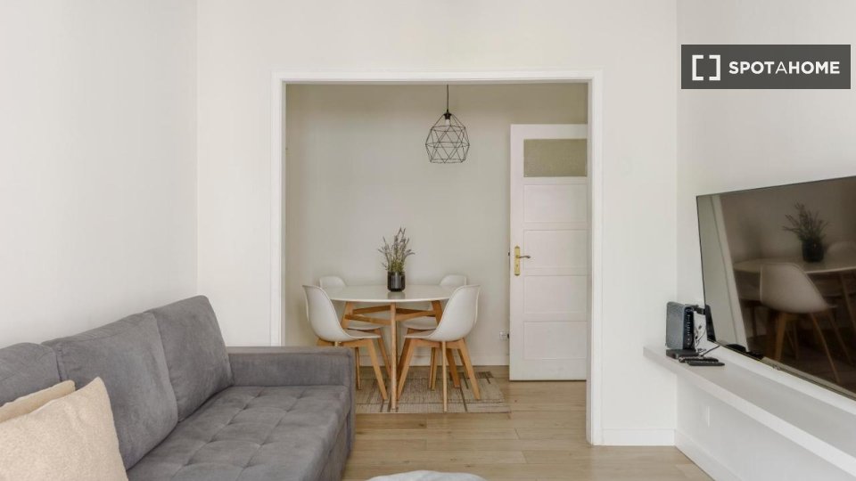 Apartment Lisbon, 2 beds — photo 18