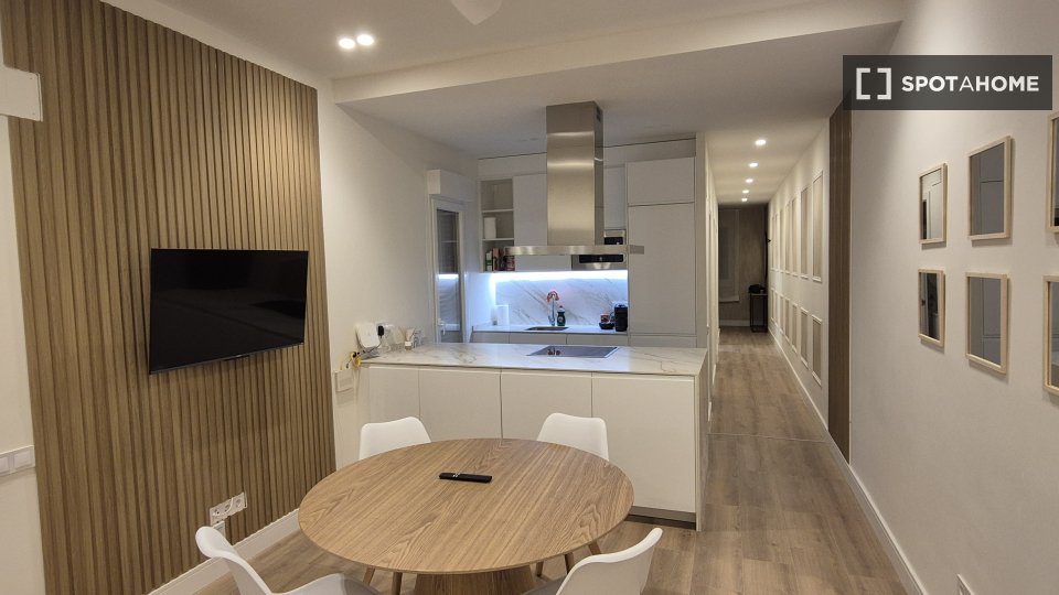 Apartment Madrid, 3 beds, 90m² — photo 13