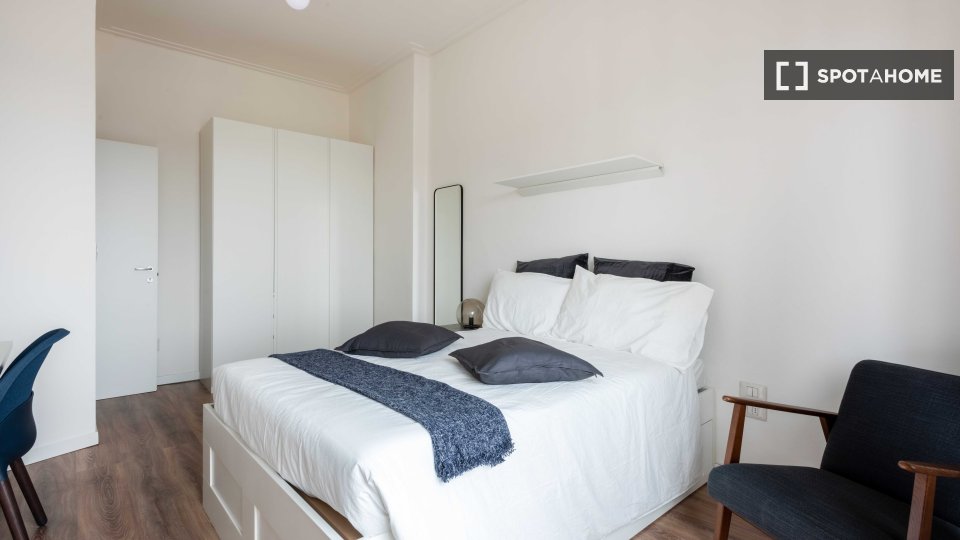 Double room Milan, 6 beds, 166m² — photo 3