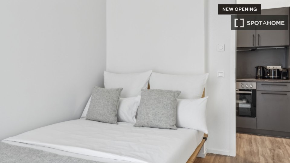 Double room Leipzig, 3 beds, 80m² — photo 16