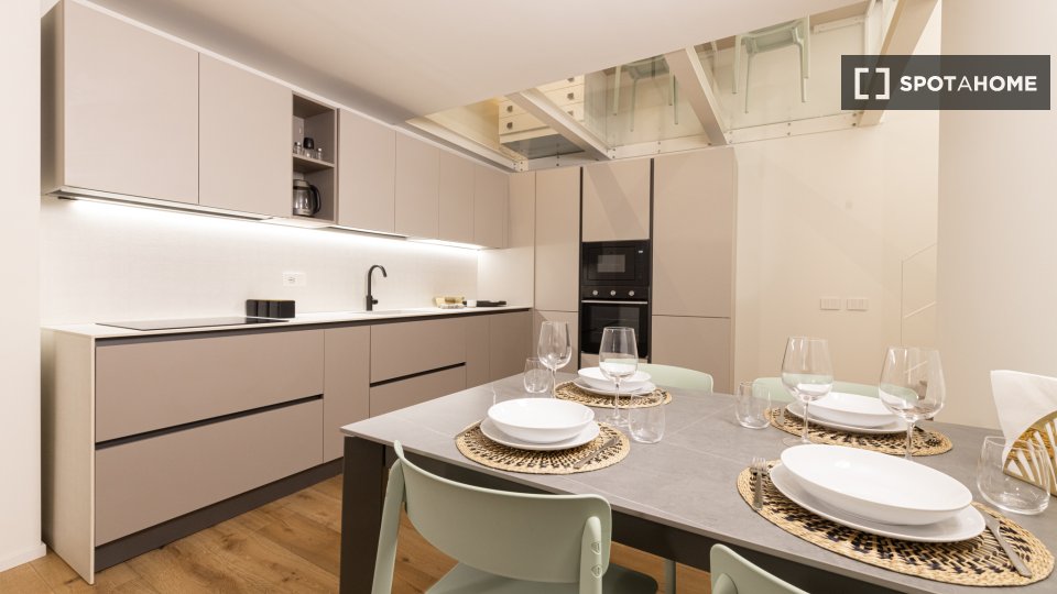 Apartment Milan, 1 bed, 70m² — photo 17