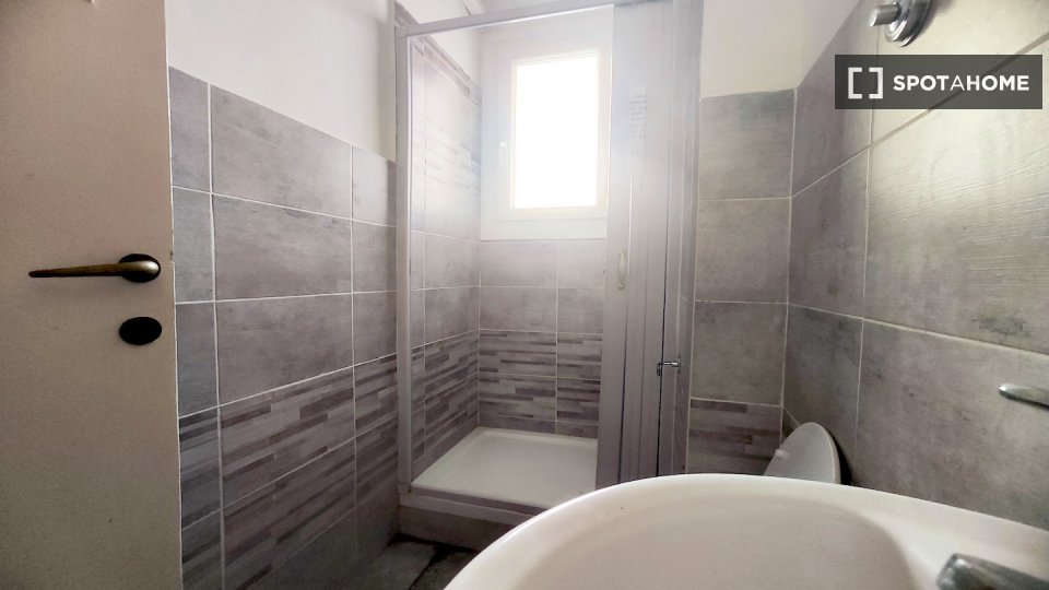 Double room Rome, 5 beds — photo 30